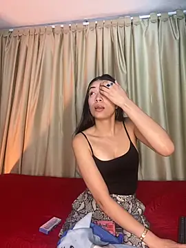 stepha   online show from 09-10-25, 11:21