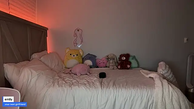 emmyfawn online show from 09-15-25, 02:33