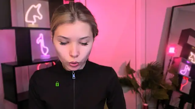 lily morty online show from 12-01-25, 07:19