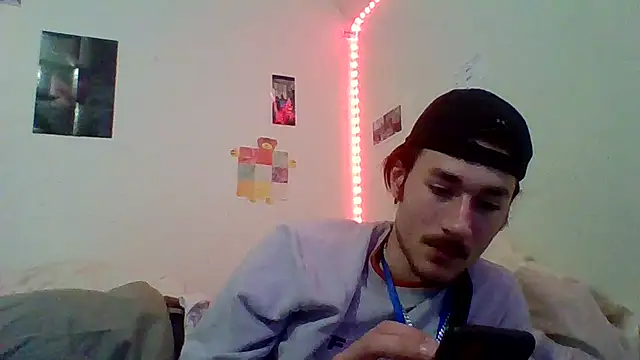 Snapshot of CHAPCHAP09 chatting on 12-17-25, 01:17 CHAPCHAP09 online show from 12-17-25, 01:17