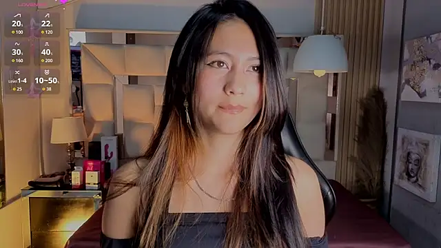 Snapshot of Aria_Joness_ chatting on 06-10-26, 09:46 Aria Joness online show from 06-10-26, 09:46