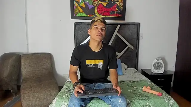 wyatt 3 online show from 10-20-25, 12:27