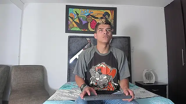 wyatt 3 online show from 10-24-25, 12:01