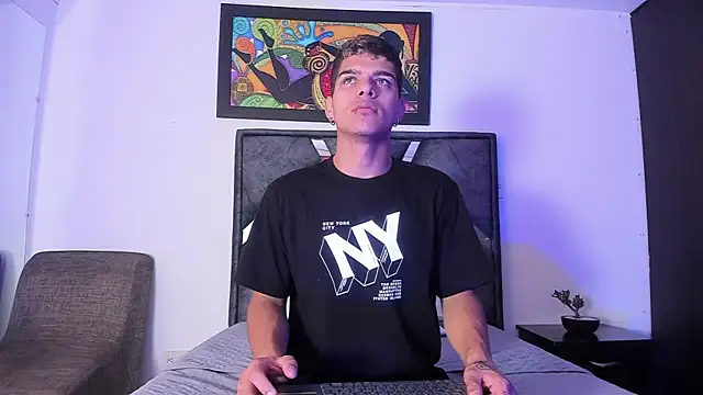 wyatt 3 online show from 11-12-25, 12:49