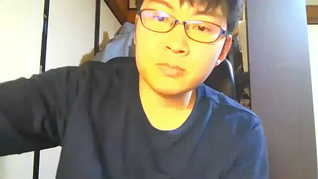 Snapshot of hiromu53 chatting on 04-01-26, 11:33 hiromu53 online show from 04-01-26, 11:33