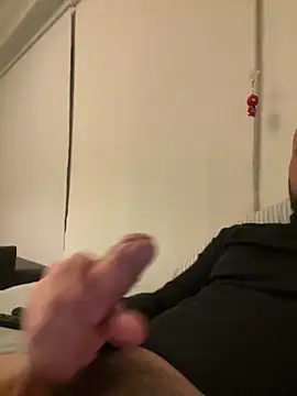 Snapshot of DannySastre91 chatting on 03-01-26, 10:45 DannySastre91 online show from 03-01-26, 10:45