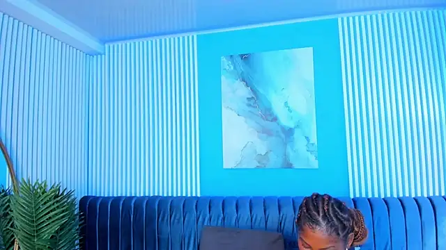 Snapshot of halleylorens chatting on 11-27-25, 07:27 halleylorens online show from 11-27-25, 07:27