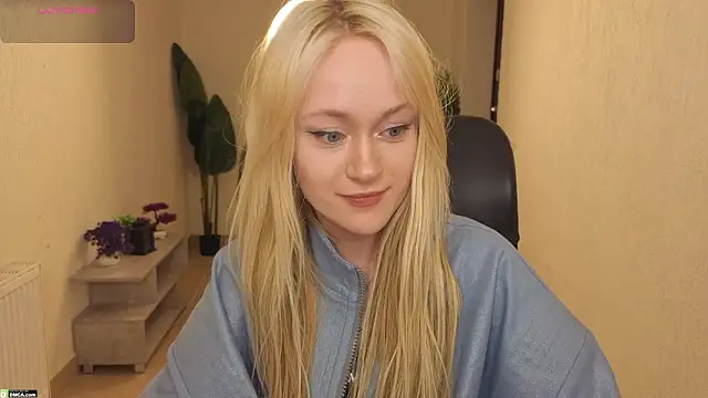 HeyMonkey  online show from 03-25-26, 02:23