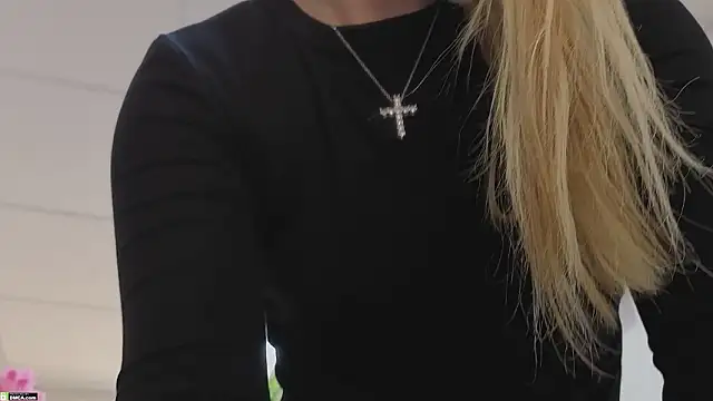 HeyMonkey  online show from 03-28-26, 01:11