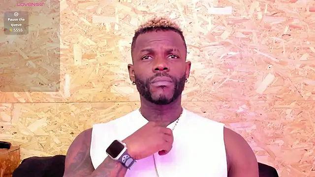 santiblack7 online show from 11-29-25, 02:47