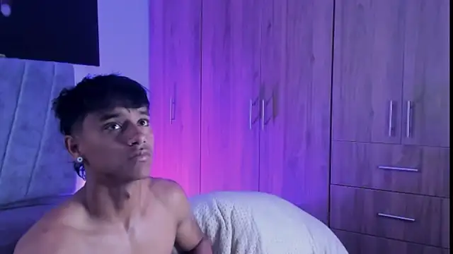 Snapshot of ZYZZ1312 chatting on 09-13-25, 07:24 ZYZZ1312 online show from 09-13-25, 07:24