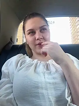 lisabaus online show from 03-08-26, 09:35