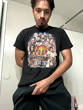 Snapshot of mrredcorn chatting on 10-19-25, 01:34 mrredcorn online show from 10-19-25, 01:34