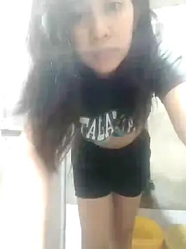 Sweet-Beerry online show from 04-14-26, 06:19