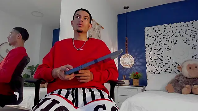 Adonis WB online show from 09-09-25, 04:50