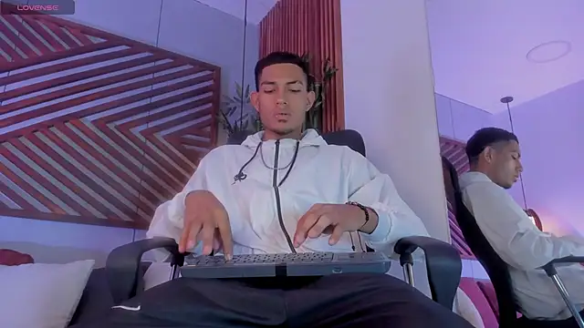 Adonis WB online show from 09-16-25, 07:48