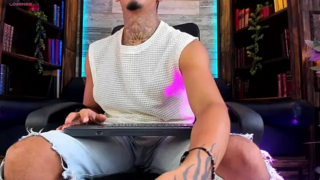 Donovan Desmond online show from 04-01-26, 10:18