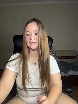 CaramelleSugar  online show from 11-18-25, 06:01