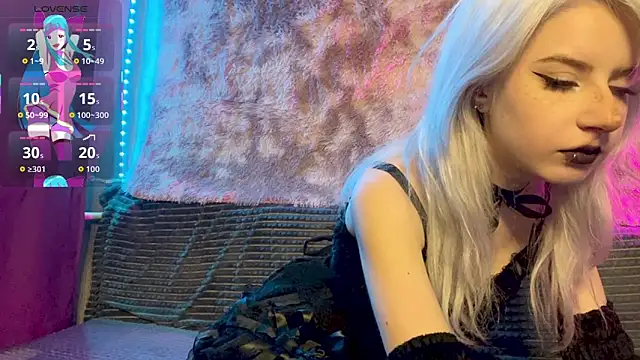 snowy lisa online show from 05-06-26, 05:07