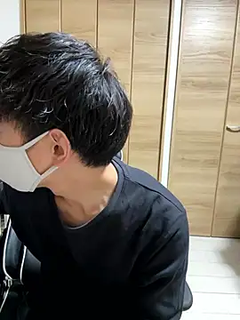 Snapshot of jiji9253 chatting on 11-26-25, 12:28 jiji9253 online show from 11-26-25, 12:28