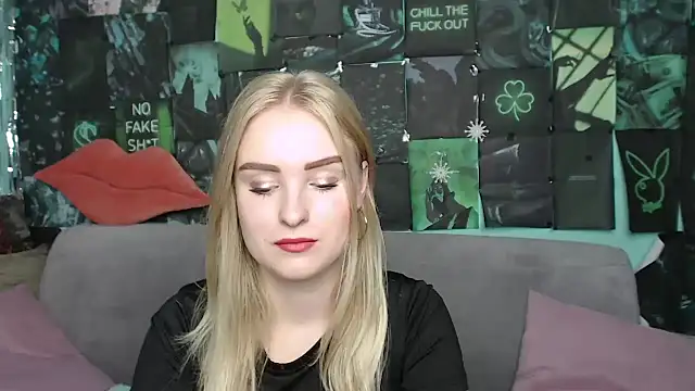 Snapshot of SofySofty chatting on 09-13-25, 05:07 SofySofty online show from 09-13-25, 05:07