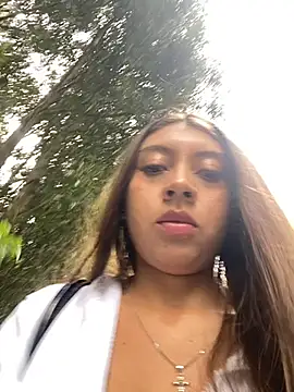 Sara-cooper2 online show from 09-10-25, 03:45