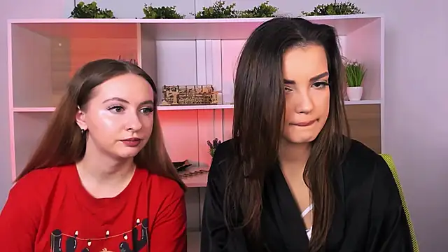 Snapshot of rose_style chatting on 10-24-25, 08:44 rose style online show from 10-24-25, 08:44