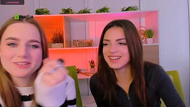 Snapshot of rose_style chatting on 10-27-25, 09:35 rose style online show from 10-27-25, 09:35