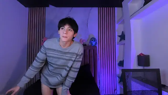 MathiasGreen  online show from 01-14-26, 03:01