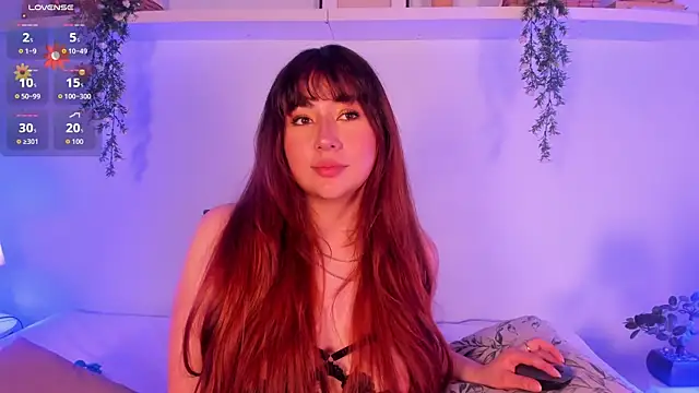 Nicolle Evanss  online show from 10-18-25, 04:26