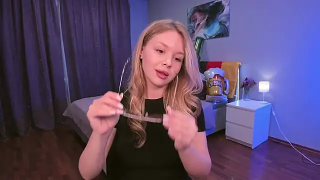 AdalineLove online show from 09-21-25, 12:51