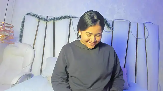 bonnie sm online show from 01-06-26, 08:01