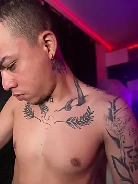 AlphaMasterXxx online show from 10-23-25, 12:43