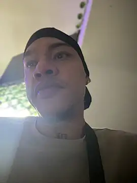 AlphaMasterXxx online show from 10-24-25, 03:14