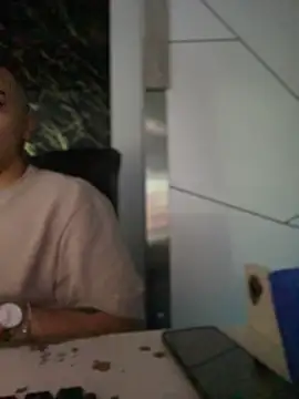 AlphaMasterXxx online show from 11-15-25, 10:01