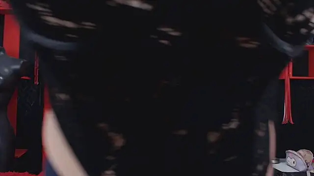 MaviceMur online show from 10-17-25, 09:06