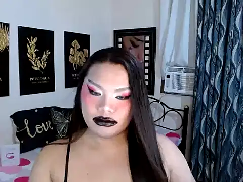 TSbrianaHugeCock online show from 01-05-26, 05:27