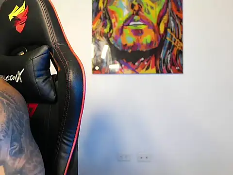 logan hugh8 online show from 09-23-25, 03:53