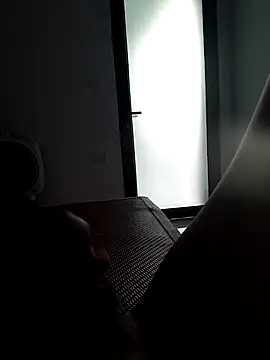 quoc85 online show from 10-08-25, 12:08