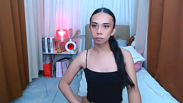Snapshot of scarlet_smith7 chatting on 05-14-26, 12:39 scarlet smith7 online show from 05-14-26, 12:39