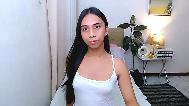 Snapshot of scarlet_smith7 chatting on 06-03-26, 01:30 scarlet smith7 online show from 06-03-26, 01:30