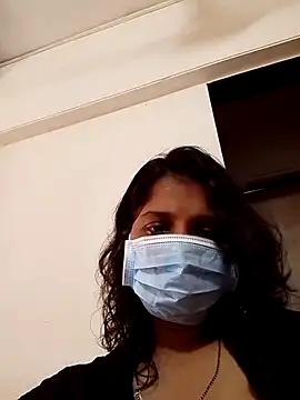 Snapshot of Love_Foreverr12 chatting on 10-07-25, 05:59 Love Foreverr12 online show from 10-07-25, 05:59