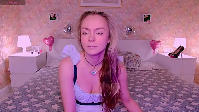Snapshot of Little_Rockk chatting on 06-23-26, 10:46 Little Rockk online show from 06-23-26, 10:46