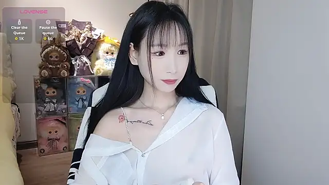 Snapshot of M-OTT_ chatting on 03-07-26, 01:41 M-OTT online show from 03-07-26, 01:41