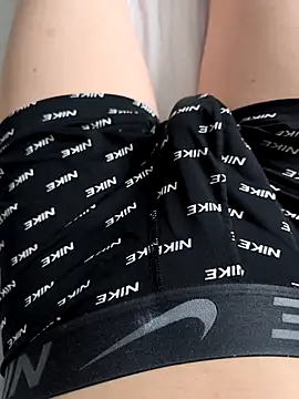 Snapshot of luckylover2024 chatting on 12-23-25, 09:07 luckylover2024 online show from 12-23-25, 09:07