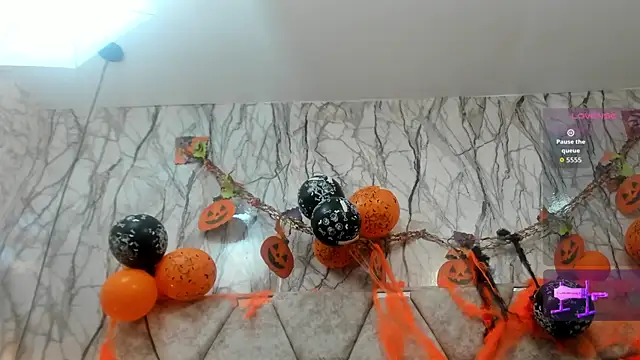 EXOTIC EBONY  online show from 10-26-25, 07:09