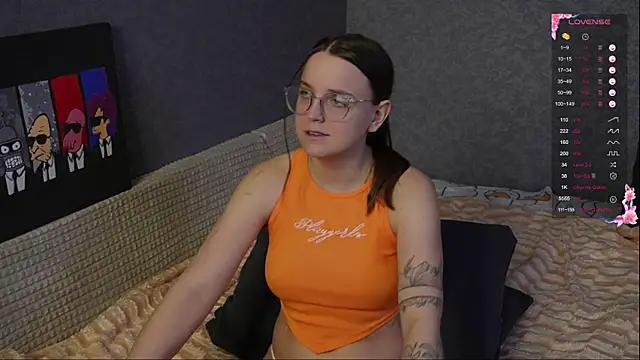 Violetwin online show from 03-31-26, 02:17