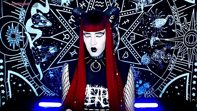 Snapshot of naomi_satan chatting on 09-23-25, 12:46 naomi satan online show from 09-23-25, 12:46