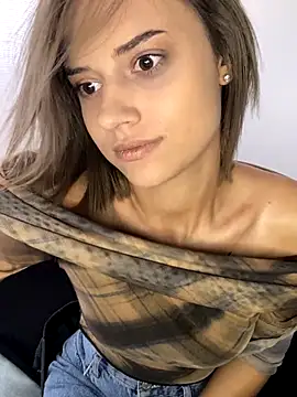 AishaKali online show from 09-19-25, 09:00