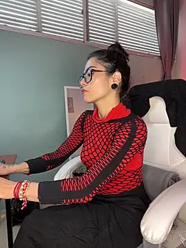 Esmeralda CO online show from 02-02-26, 03:22